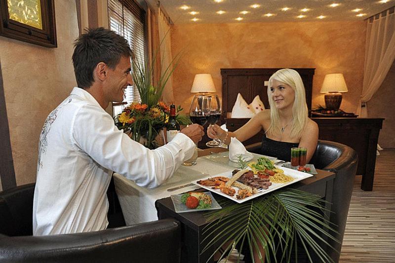 "Das Schlafzimmer" Erlebnis & Boutiquehotel - Ehemals Hacienda Mexicana Spittal an der Drau Δωμάτιο φωτογραφία